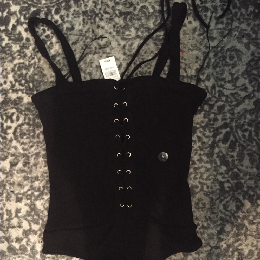 small pacsun body suit
